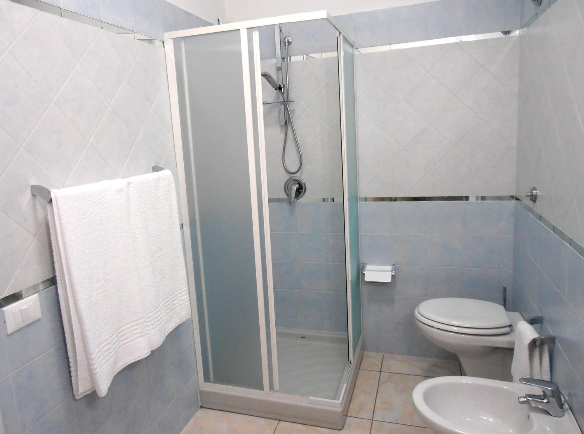 Affittacamere Da Angela Villasimius Ngoại thất bức ảnh